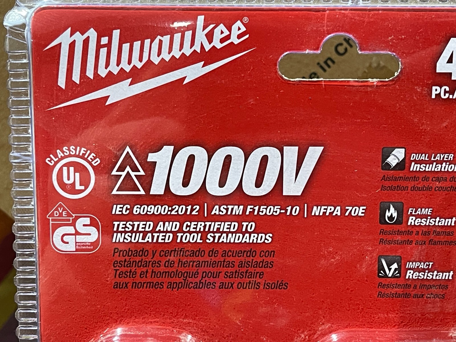 Milwaukee 1000V Insulated Electricians Hand Tool Sets (48-22-2215 & 48-22-2204)