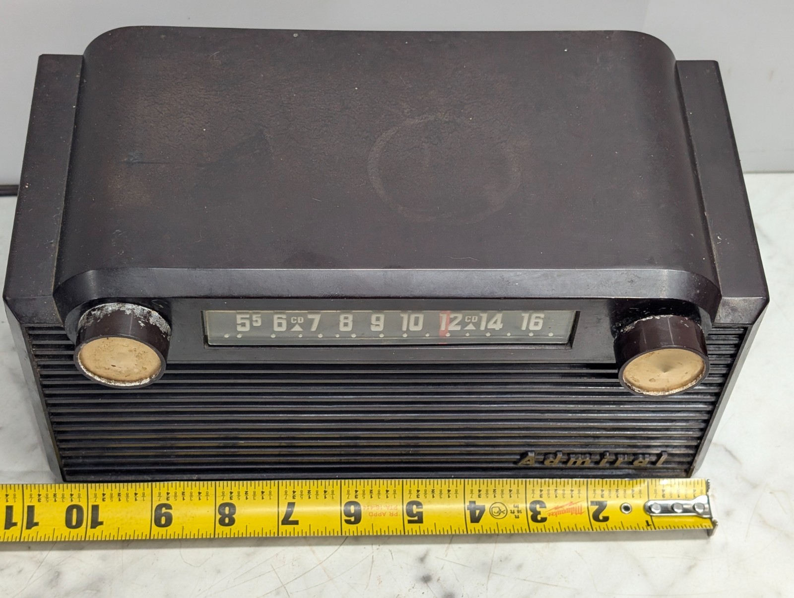 Vintage 1950's Admital MCM AM Radio Table Top 5G32N Model #