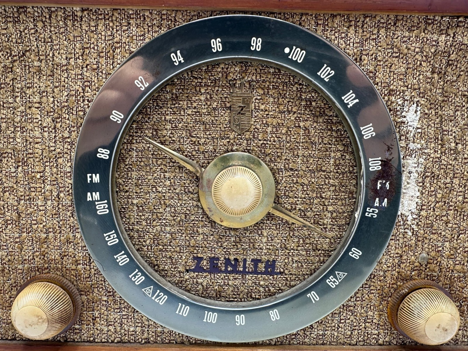 Vintage ZENITH High Fidelity AM/FM Tube Radio Wood Cabinet ~ Model B835 Working