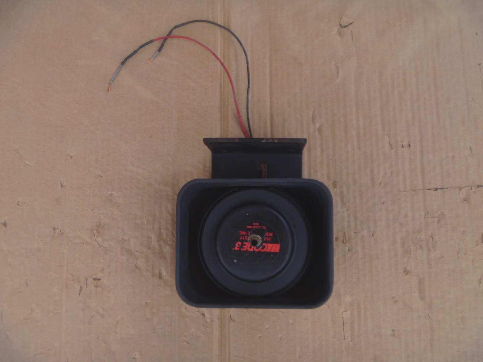 CODE 3 SIREN SPEAKER 100 WATTS...TESTED!