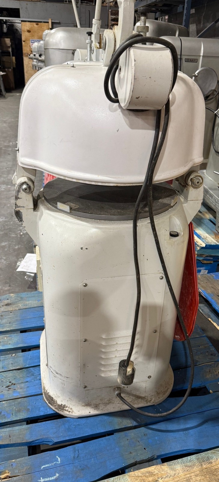 GLIMEK BDR-110-36 COMMERCIAL BUN DIVIDER ROUNDER