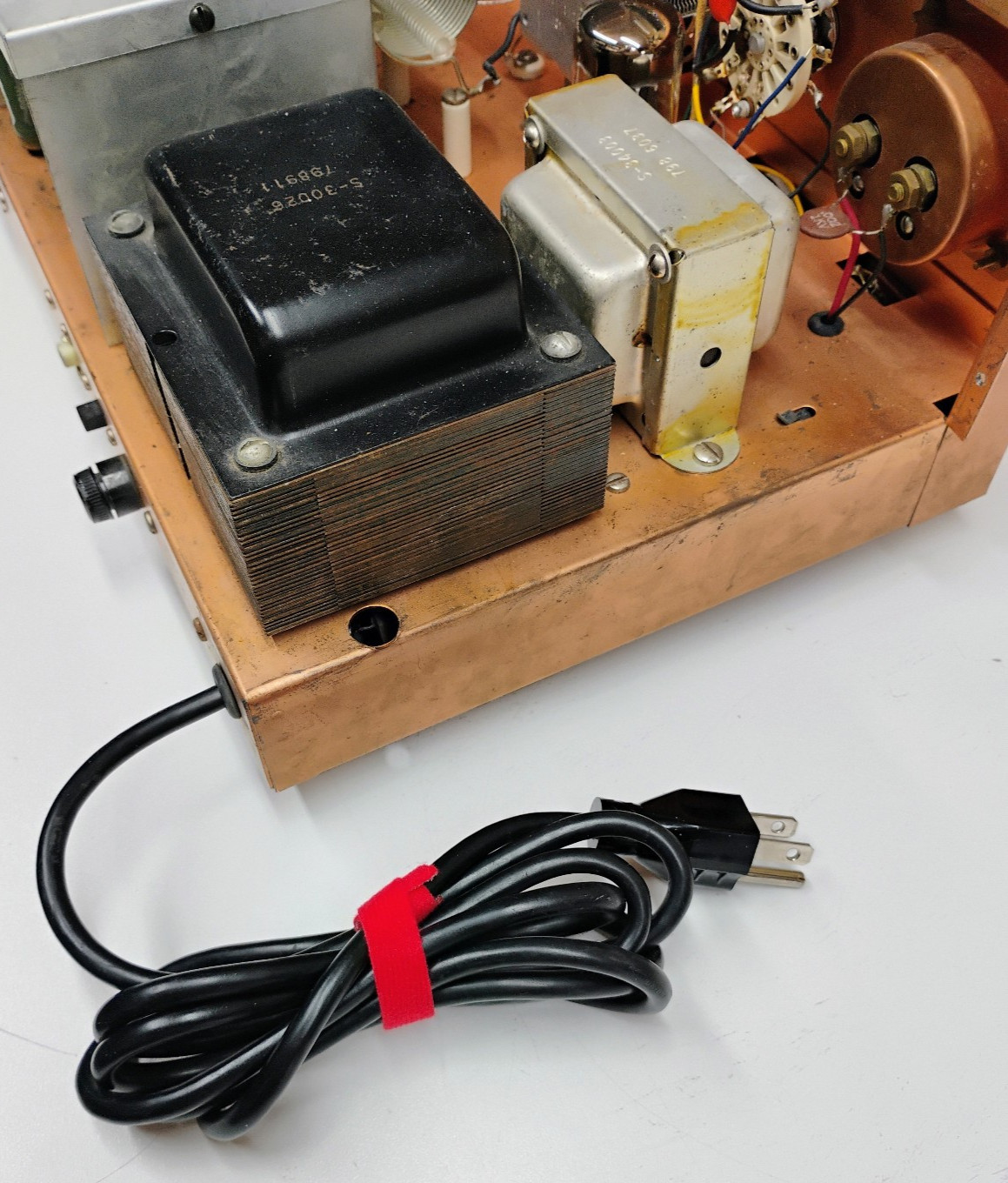 Vintage EICO Model 720 90 Watt CW Amateur Radio Transmitter. Powers Up!