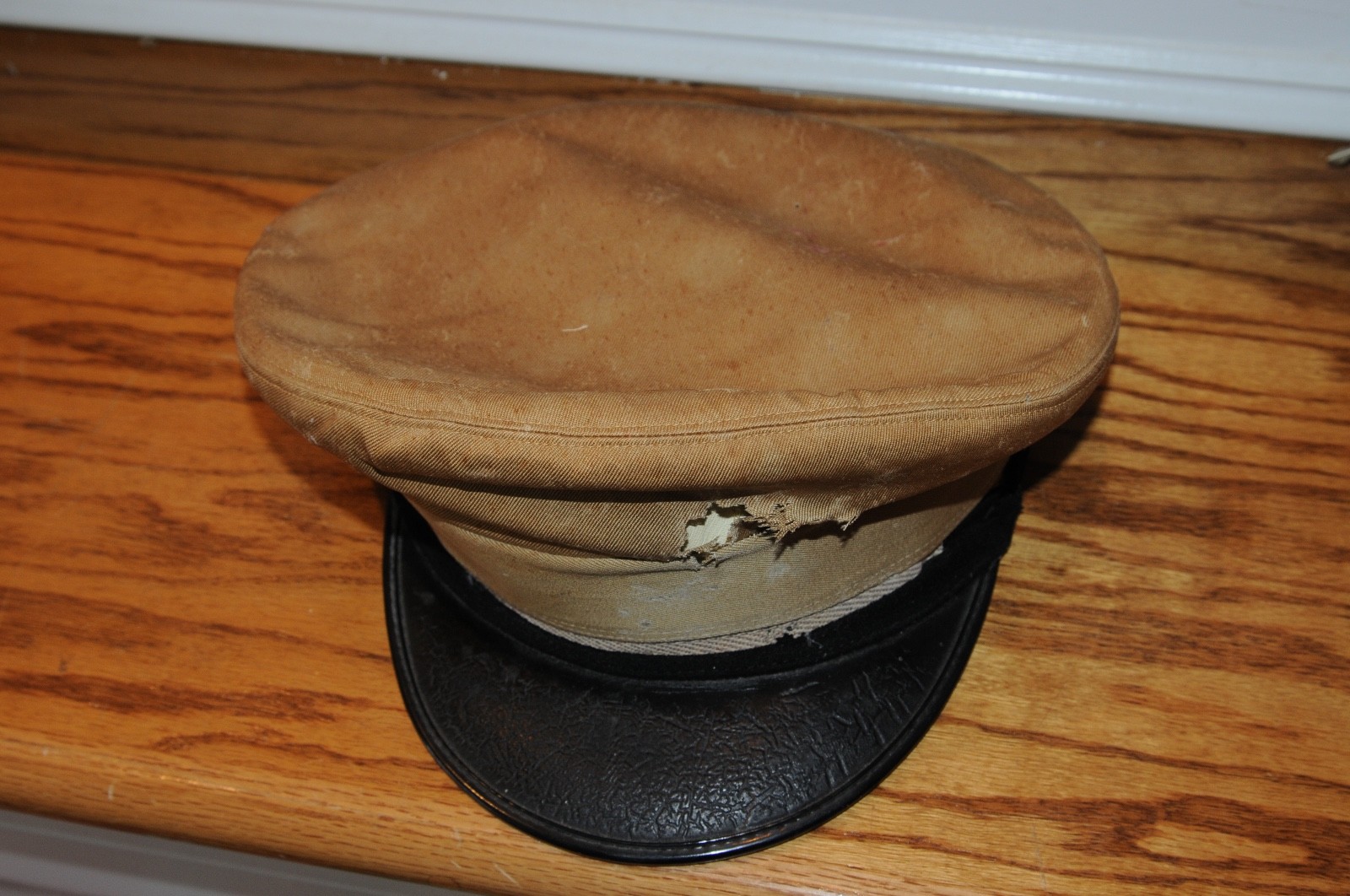 United State US WW2 USN Navy Visor Hat Cap Original Period Hat Well Worn Damaged