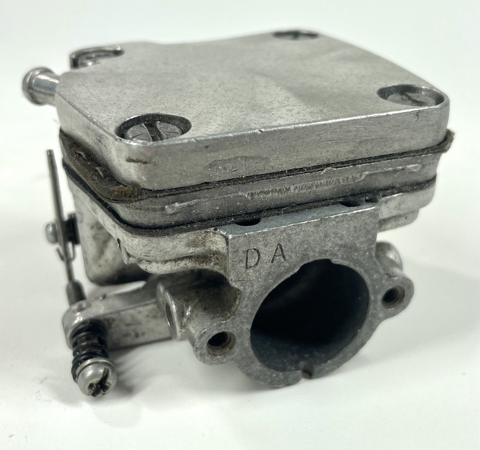 McCulloch Flat Back Carburetor Complete Engine Go Kart Vintage Racing MC