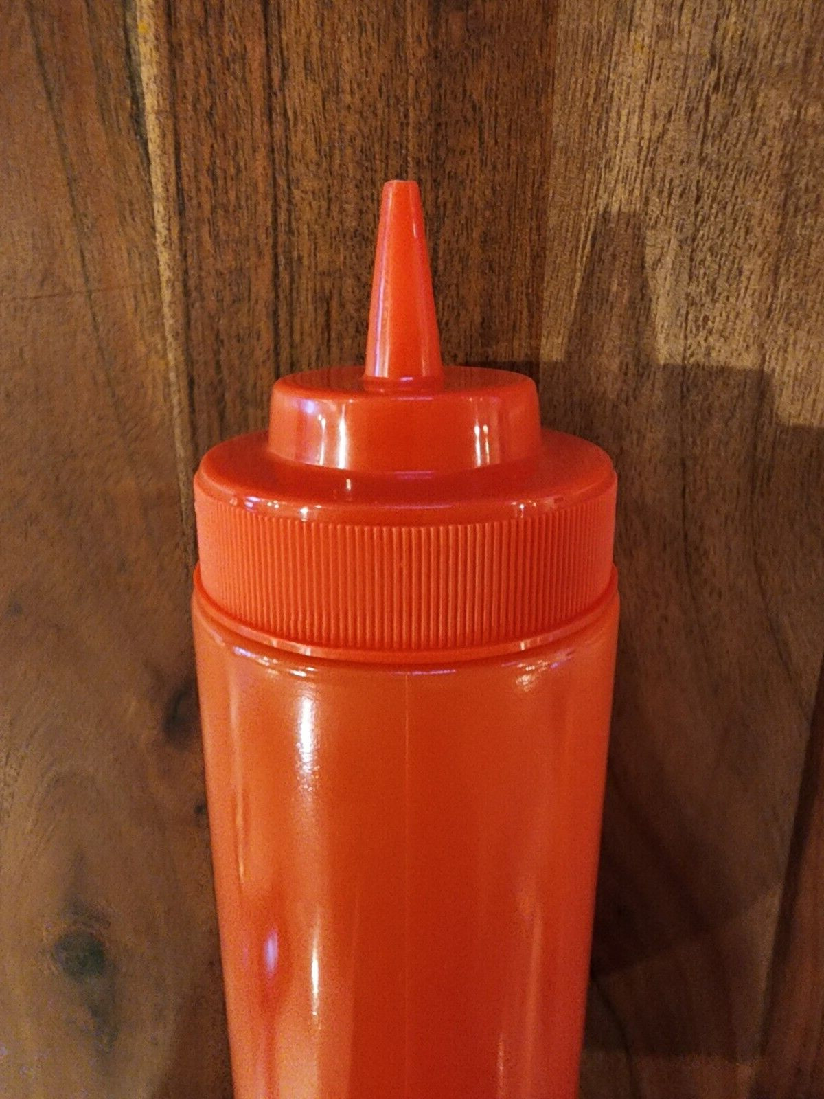 Winware, 16-Ounce Plastic Wide-Mouth Squeeze Bottle, Red, 1 Pack 💖