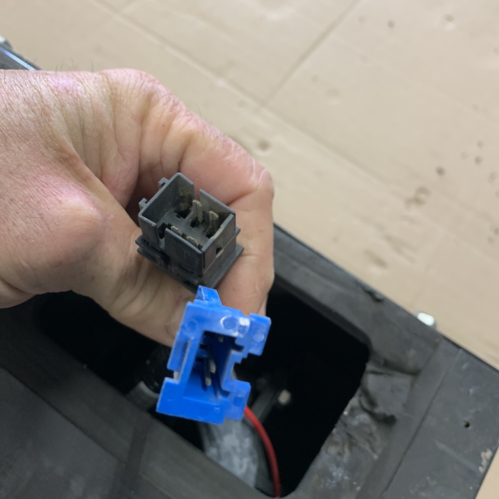 New Holland LS LX Skid Steer Loader Heater Box OEM Part