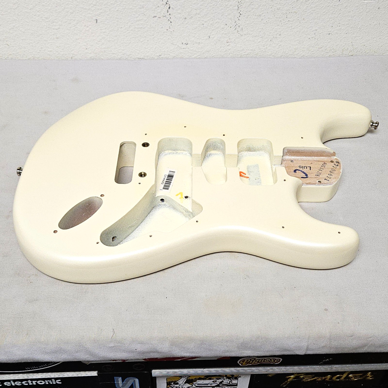 2016 Fender American Elite Strat Alder Body Olympic Pearl White for USA Guitar