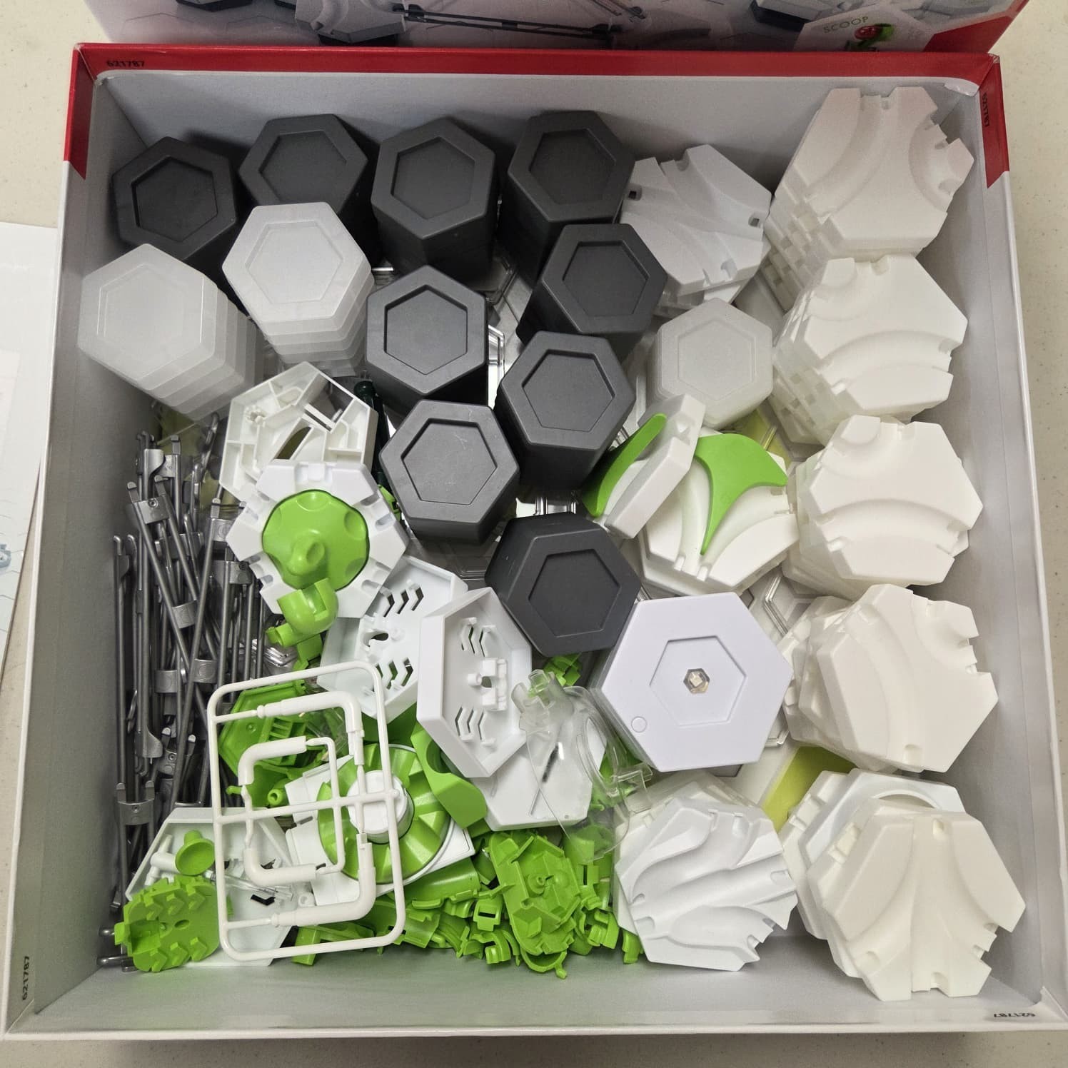 GraviTrax Kinetic Blast The Ultimate Marble Run OPEN BOX - NEW