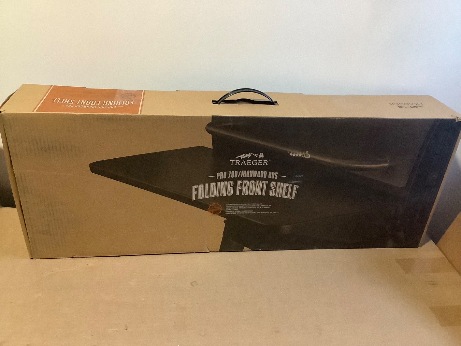 Traeger Pro 780 / Ironwood 885 Folding Front Shelf Accessory in Black