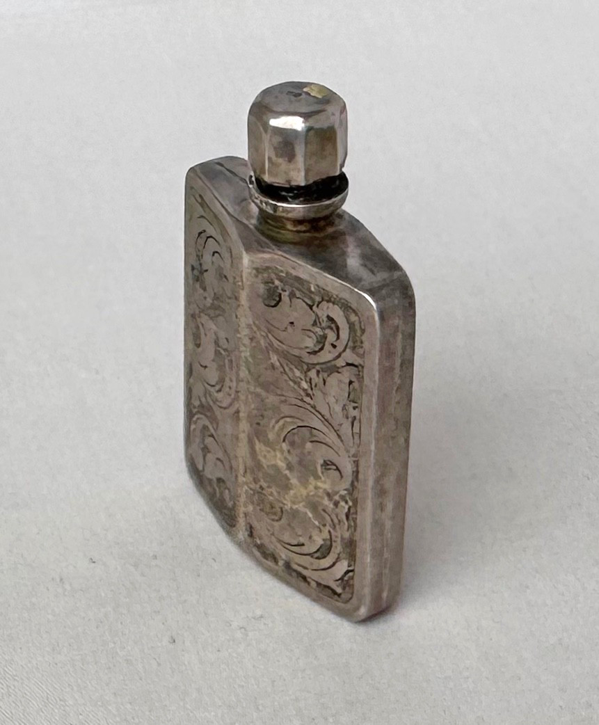 Sterling Silver Engraved Design Perfume Bottle with Wand Made in Germany;Y697