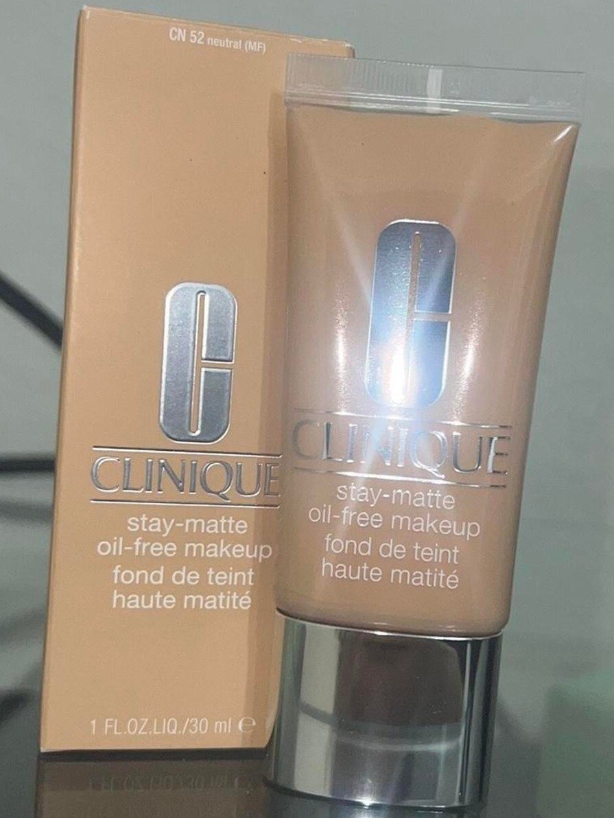 CLINIQUE STAY MATTE OIL FREE MAKEUP LIQUID FOUNDATION 1 OZ / 30 ML RARE HTF NIB