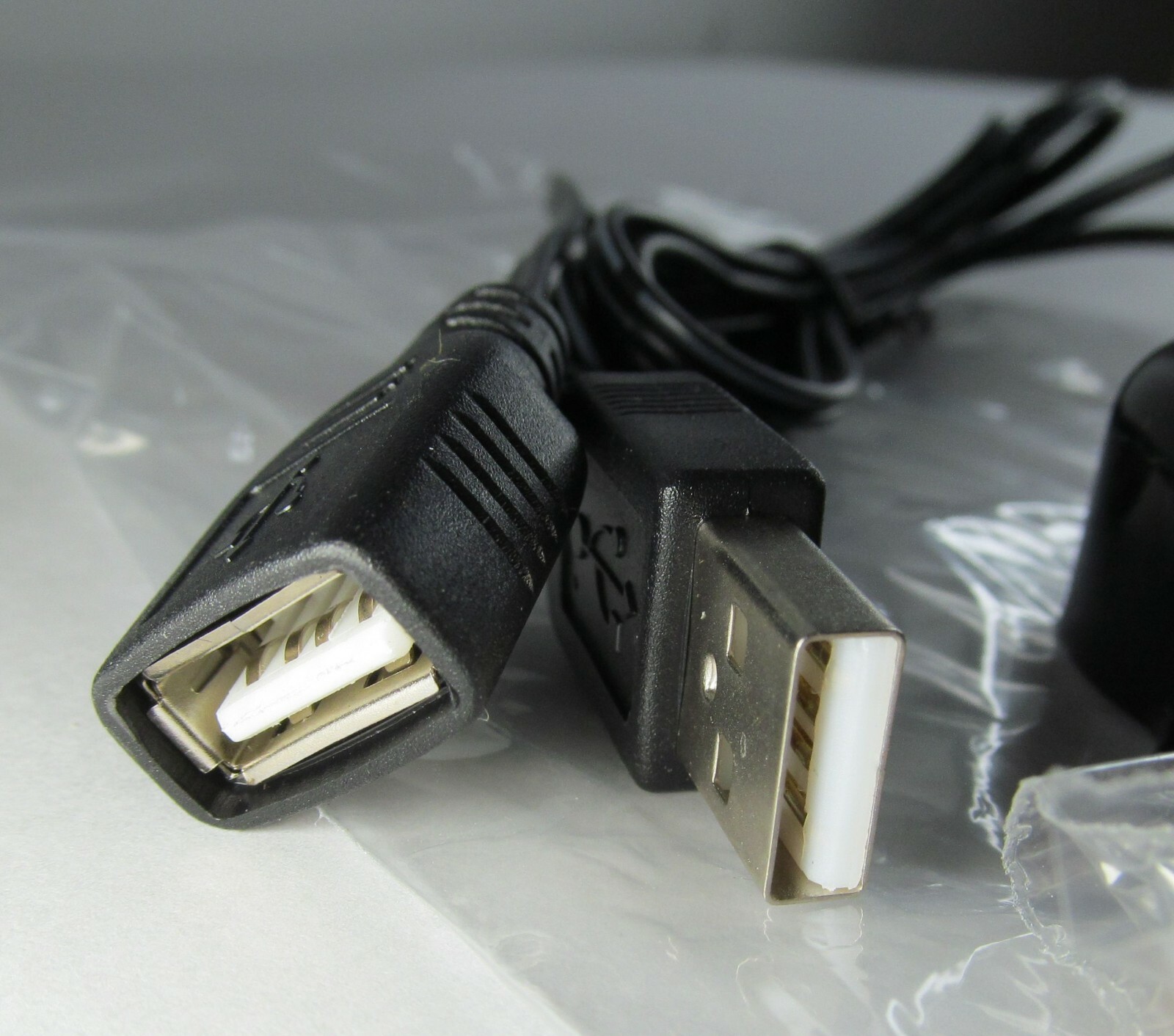 MIAUSTORE CERAMIC CAT/ DOG WATER FOUNTAIN ADJUSTABLE MOTION SENSOR USB TDL-2025