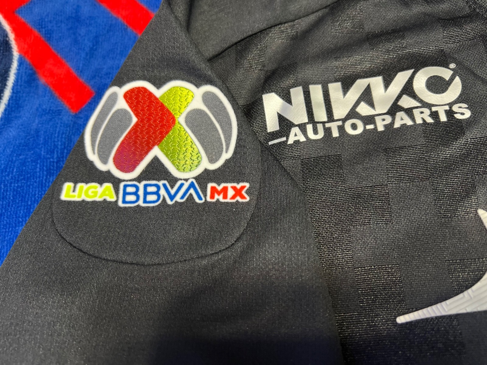 PIRMA CRUZ AZUL MEN'S JERSEY ALTERNATIVO BLACK 25/26 PARCHES 9 COPAS LIGA BBVA