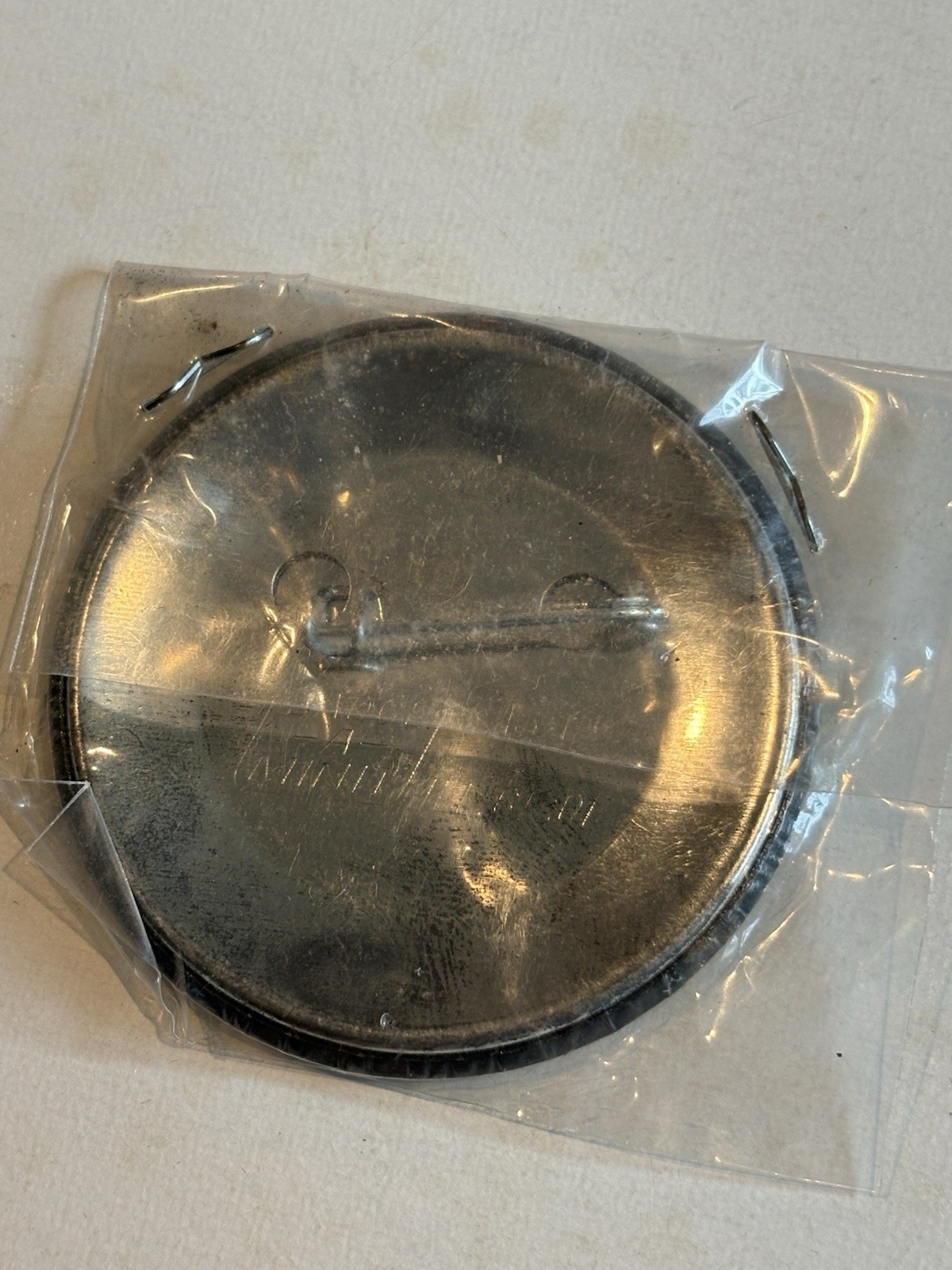 RARE 1990 VINTAGE”GRATEFUL DEAD”MADISON SQUARE GARDEN/CONCERT/BUTTON / PINBACK