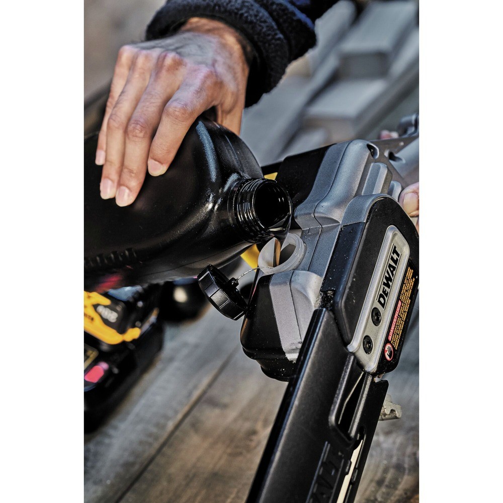 DeWalt DCKO86M1R 20V MAX Pole Saw/Pole Hedge Trimmer 4 Ah Certified Refurbished