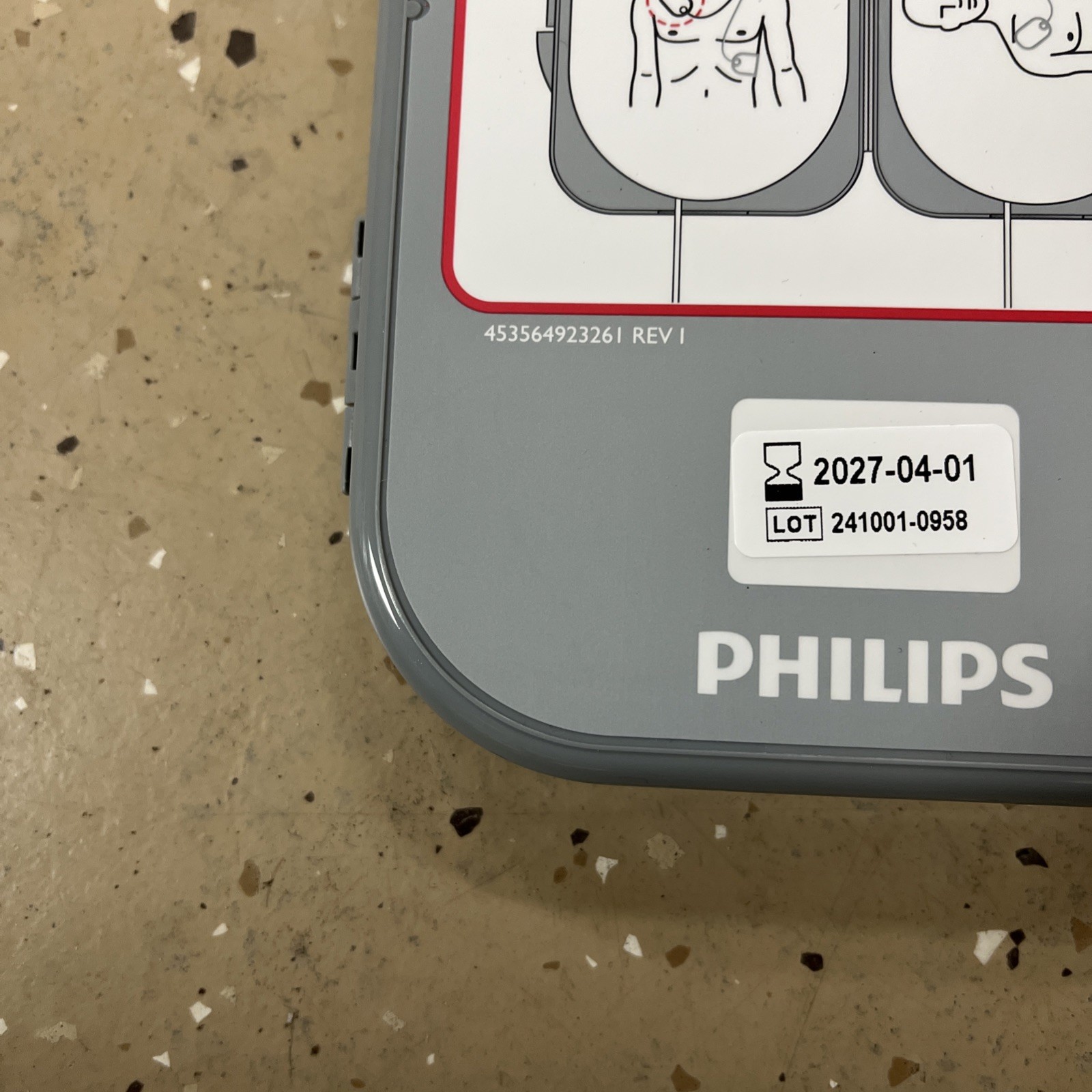 Philips HEARTSTART FRx FR2, FR2+ FR3 SMART PADS II 989803139261 Exp 4/1/27