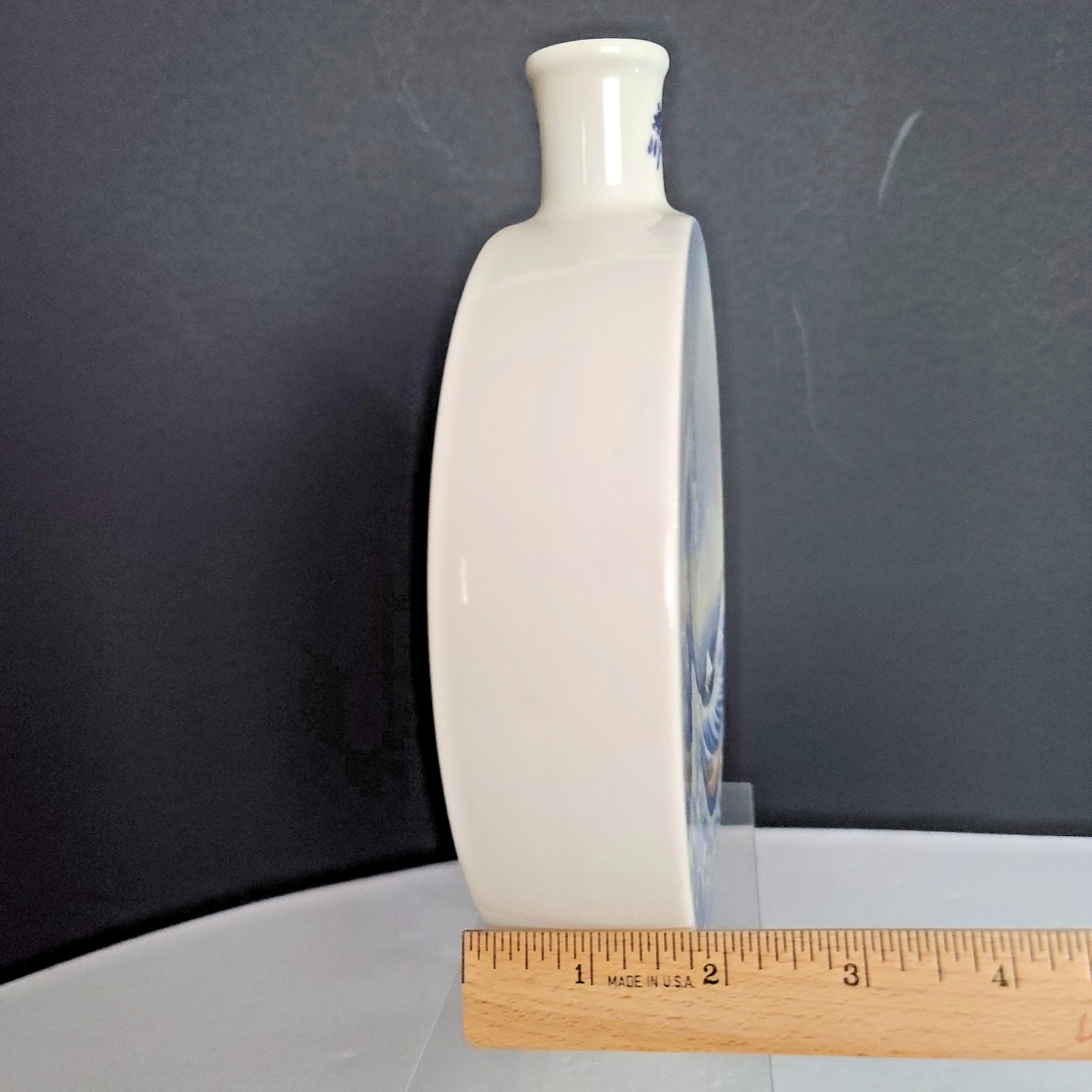 VTG 70's Hokusai Moon Flask Great Wave off Kanagawa Japanese Kutani Porcelain