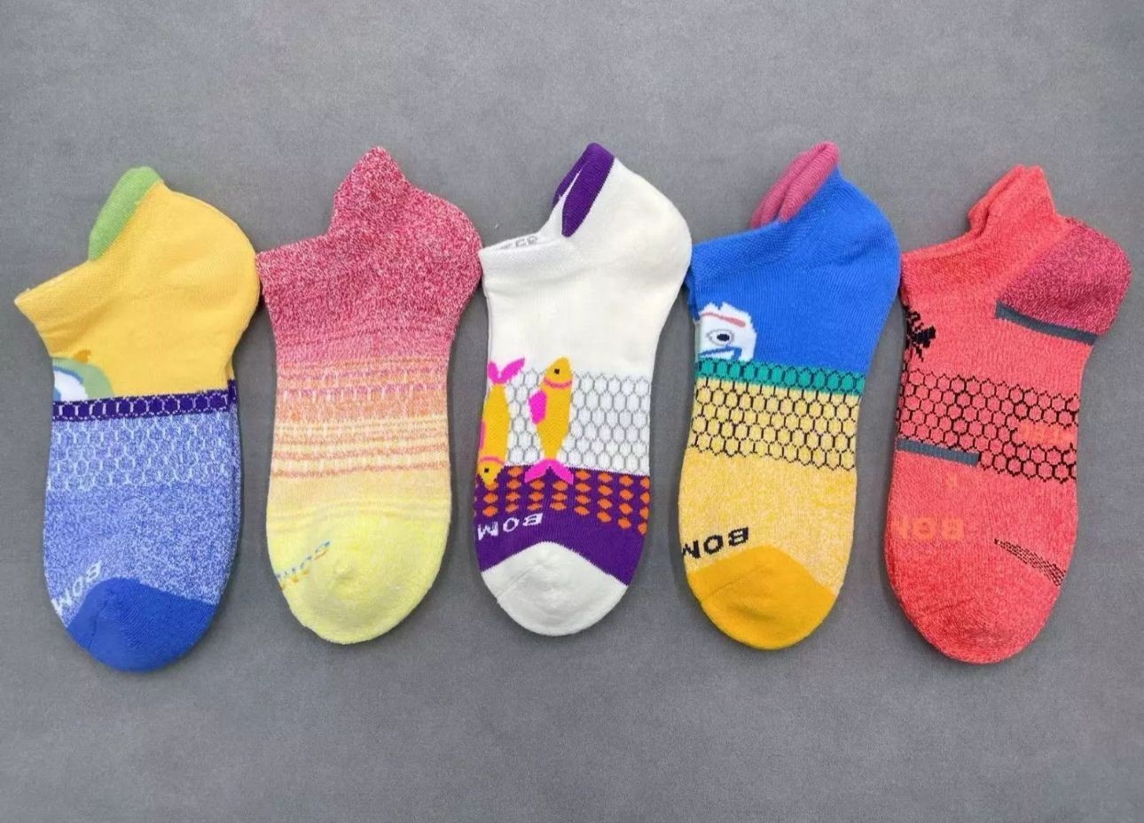 5 pairs Bombas Women's Solid Honeycomb Ankle socks - Size Medium 8-10.5 5 colors