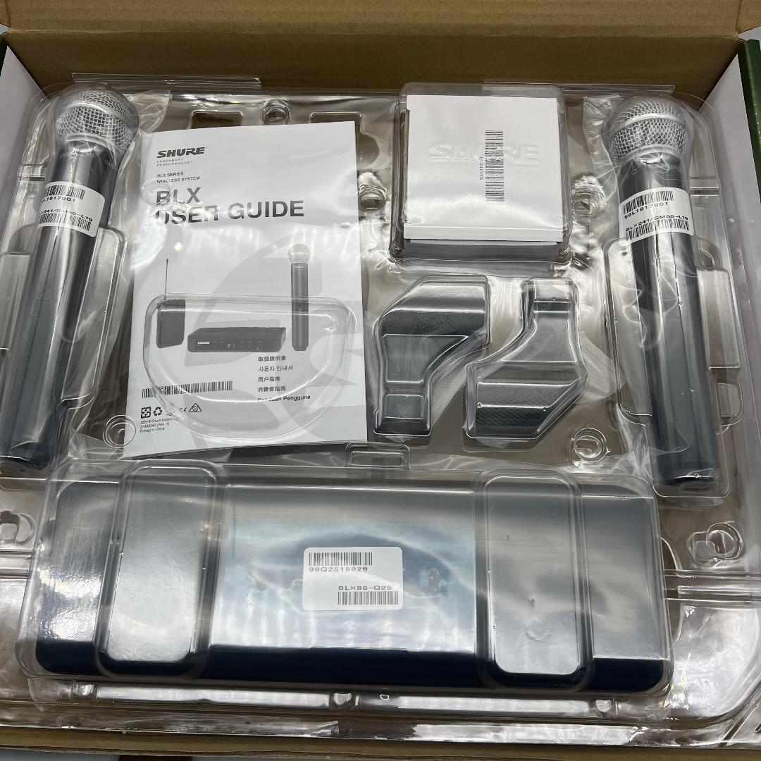 New BLX288/SM58 Dual-Channel Wireless Handheld Microphone System