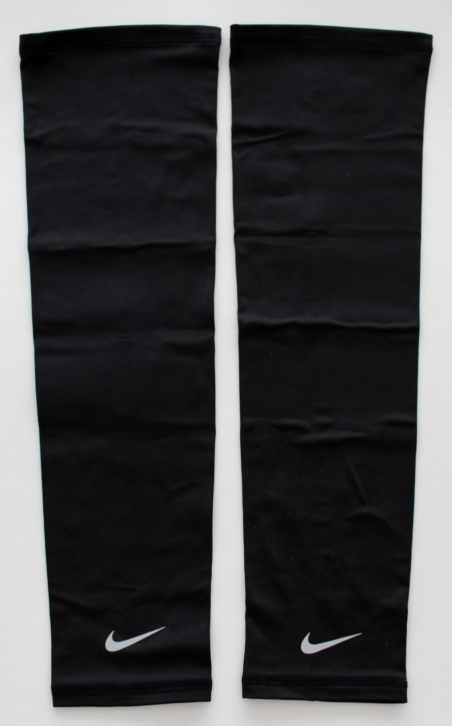 Nike Dri-Fit UV Arm Sleeves Running Adult L/XL Black/Silver