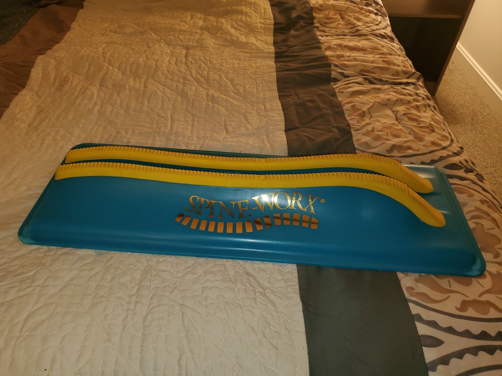 Spine-Worx Orthopedic Back Alignment Device Used Blue/Yellow