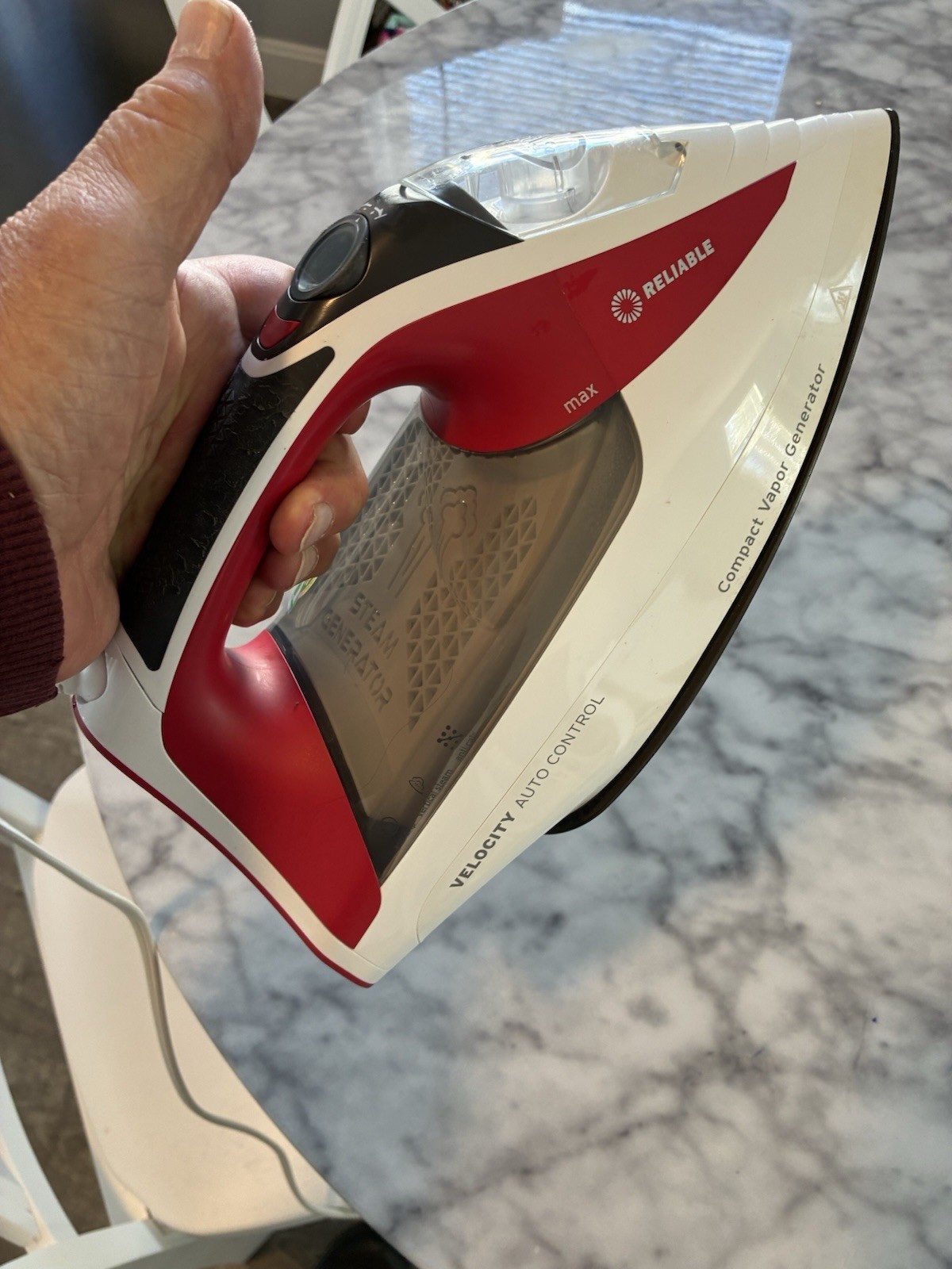 Reliable Velocity 2701R Steam Iron