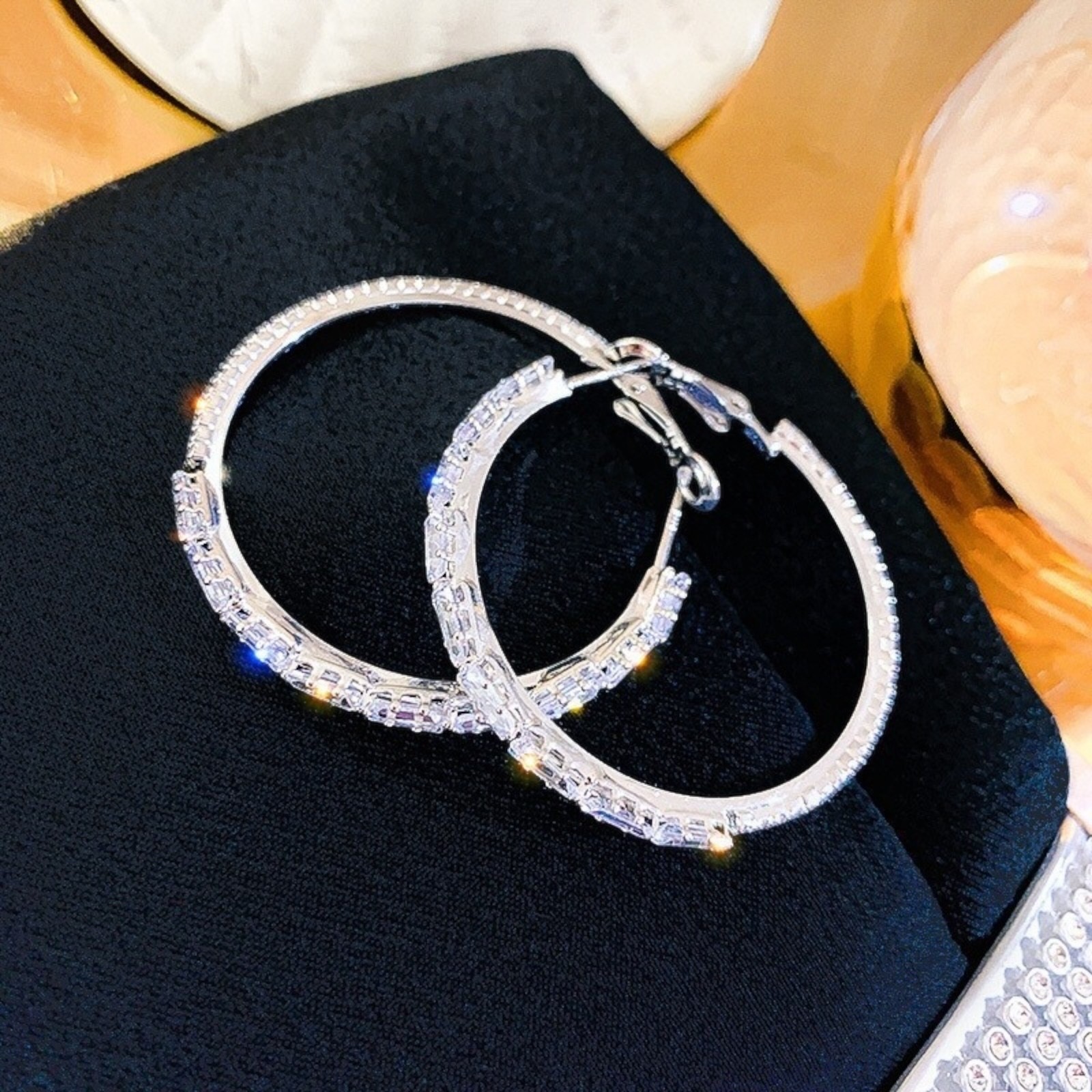 Gorgeous Hoop Earrings Women 925 Silver Plated Jewelry White glass Simulated A43