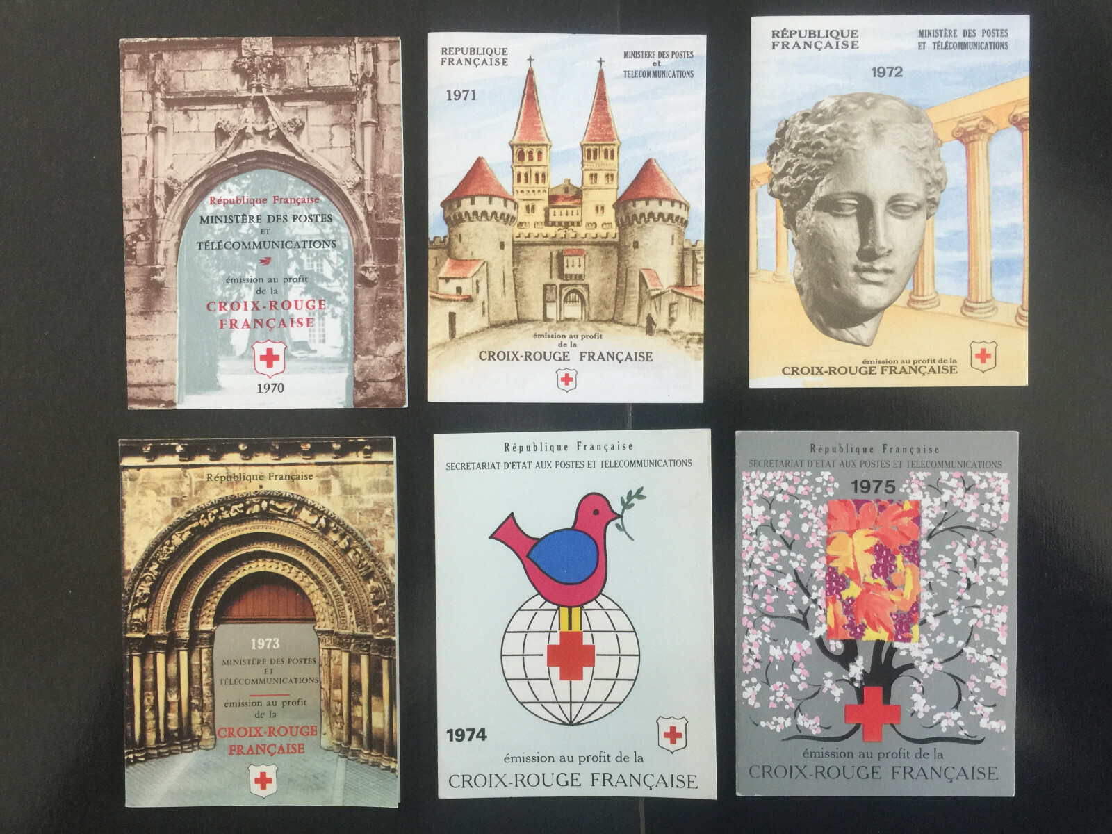 France - 20 Booklets Red Cross - MNH - 1964-1983 Complete
