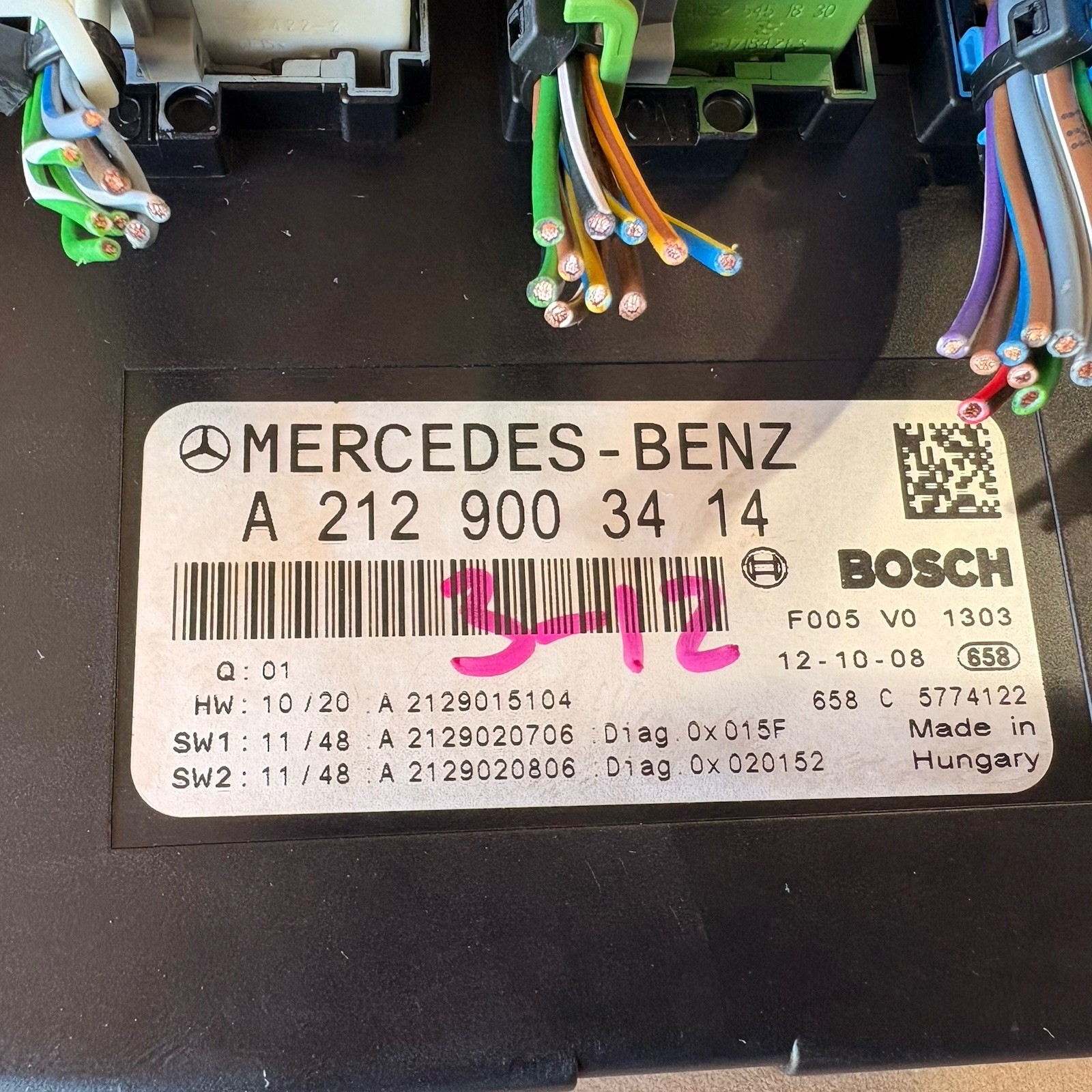 13 Mercedes-Benz C250 Front Fuse SAM Relay Box Control Module A 212 900 34 14