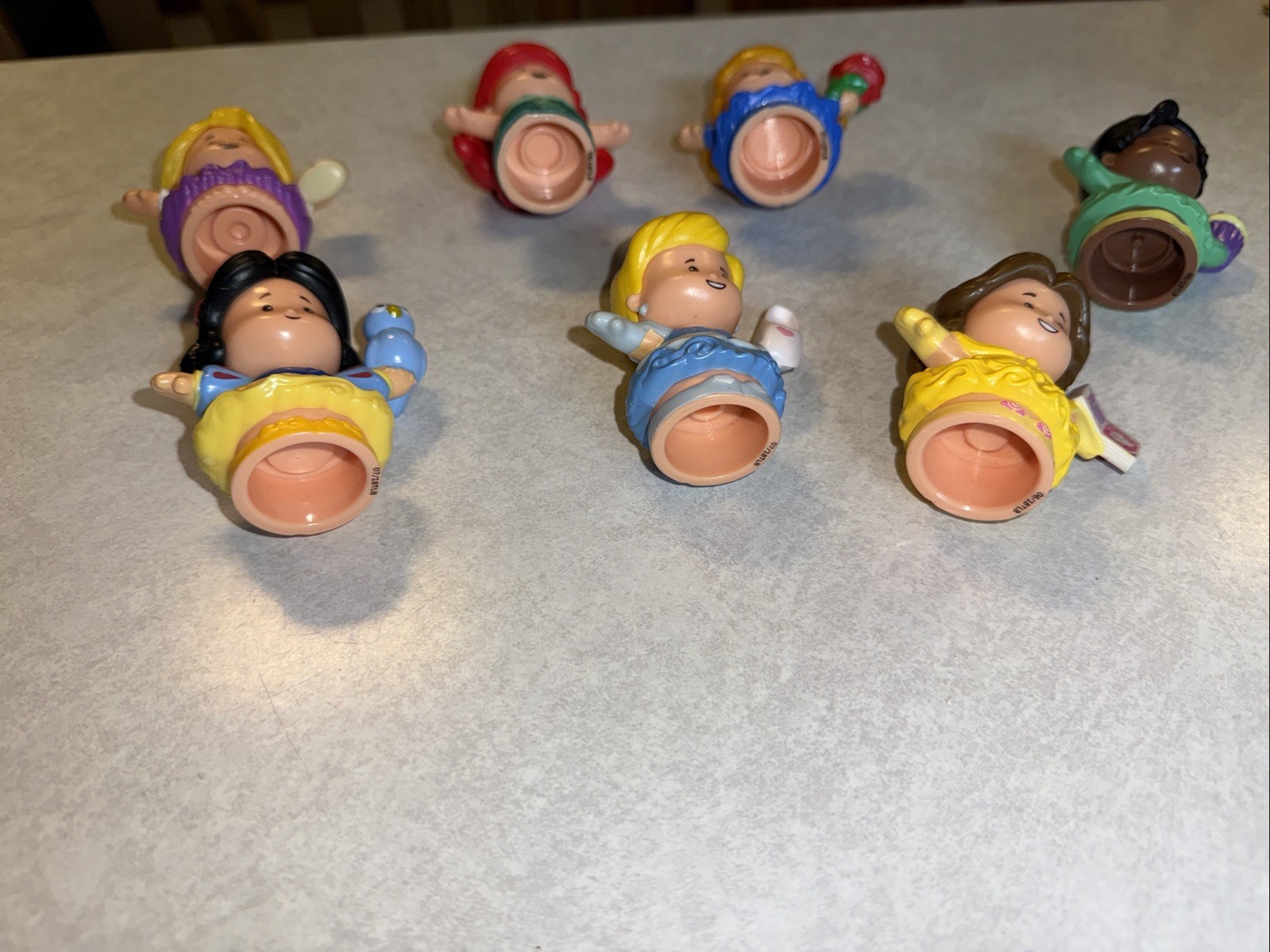 7 Little People Disney Princesses, Very Nice Condition
