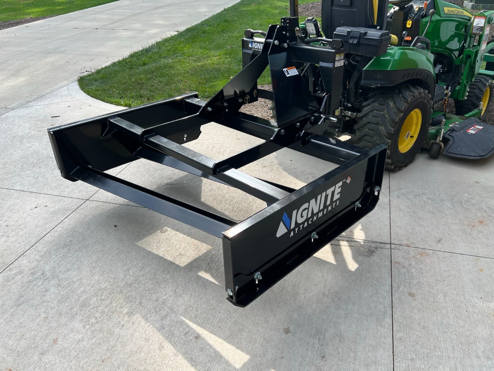 NEW 6ft Land Plane FREE SHIPPING Tractor 3PT Attachment (Heavy Duty Made In USA)