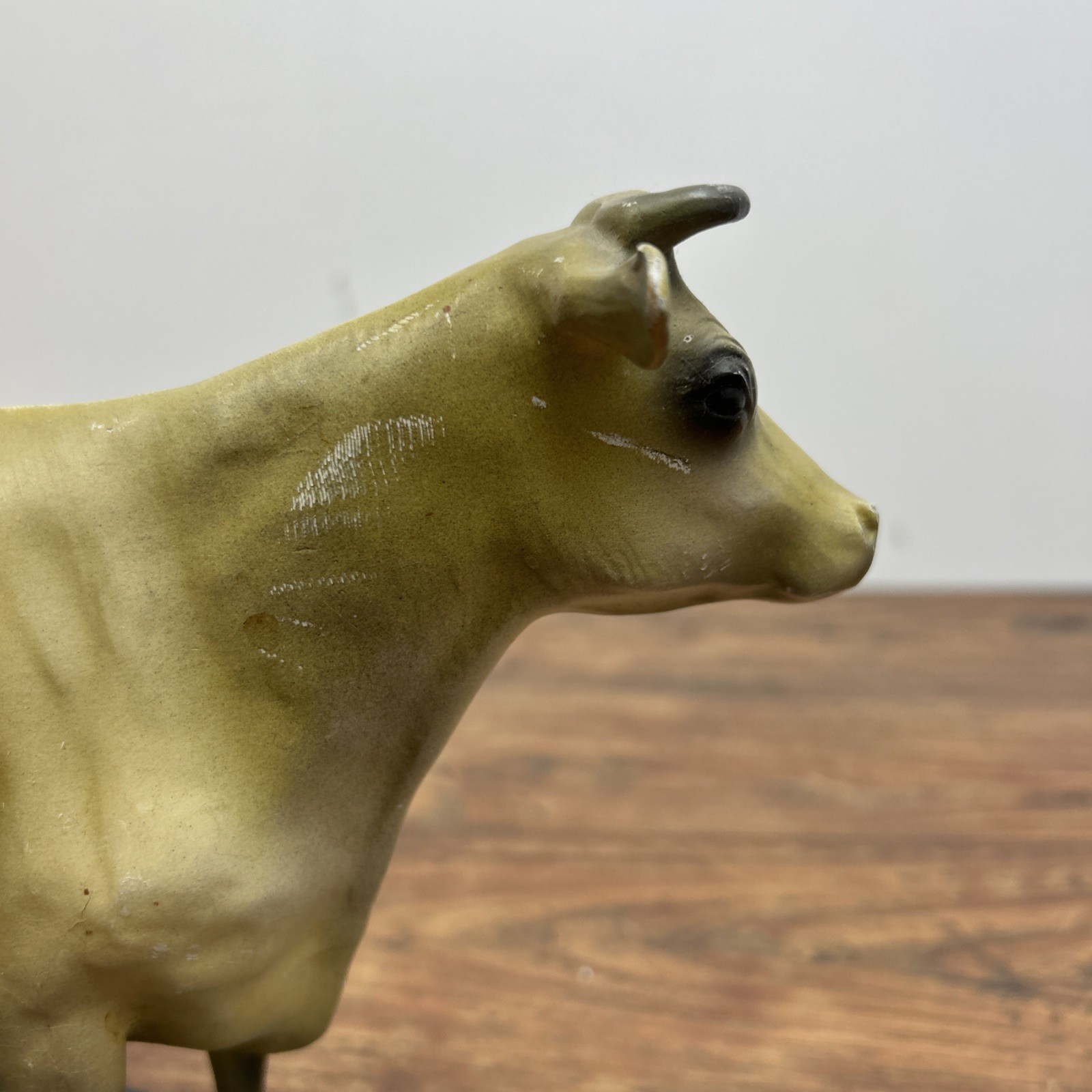 IDEAL True Type Jersey Cow STORE DISPLAY American Cattle Club New York Figurine