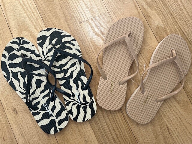 Old Navy Women’s Flip Flops B&W, Stripe, Polka Dot, Palm, Glitter, Sz 6-11