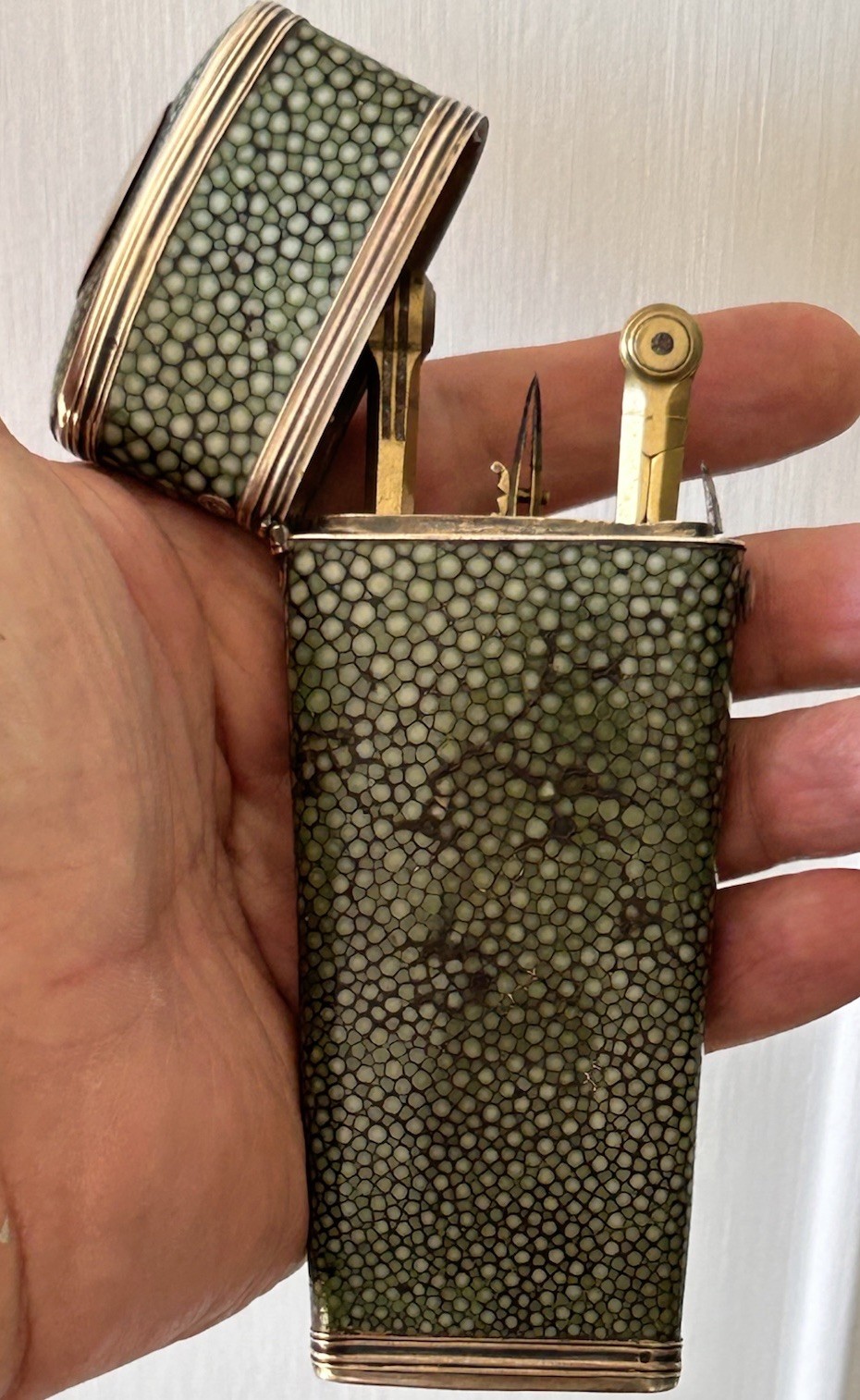 Antique Georgian Green Shagreen & Silver Mounted Draughtsman’s Etui. Circa 1790.