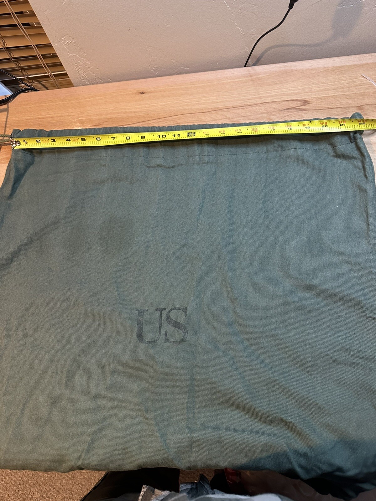 GOOD - US Military Barracks Cotton Laundry Bag Green NSN 8465-00-530-3692