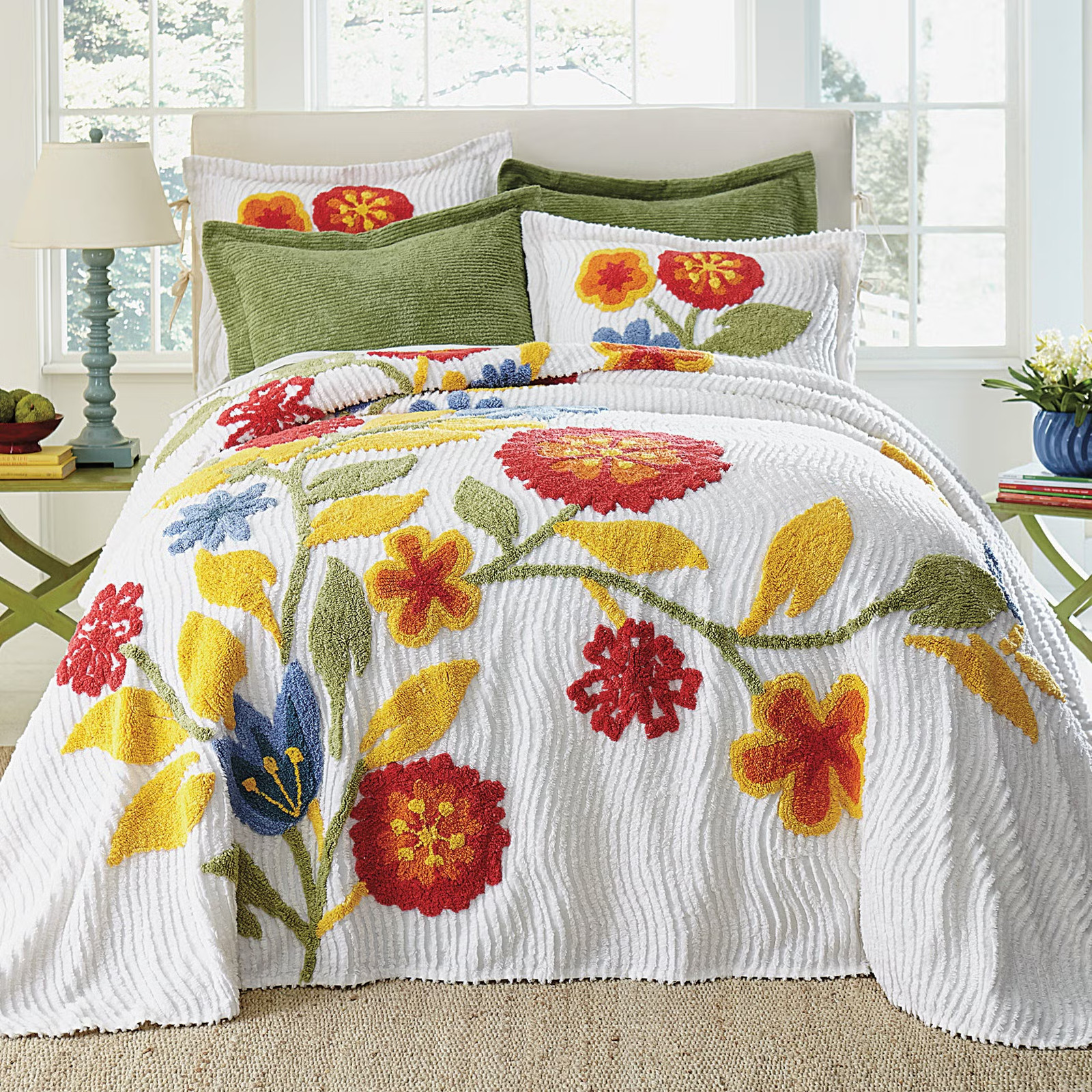 BrylaneHome Bloom Chenille Bedspread