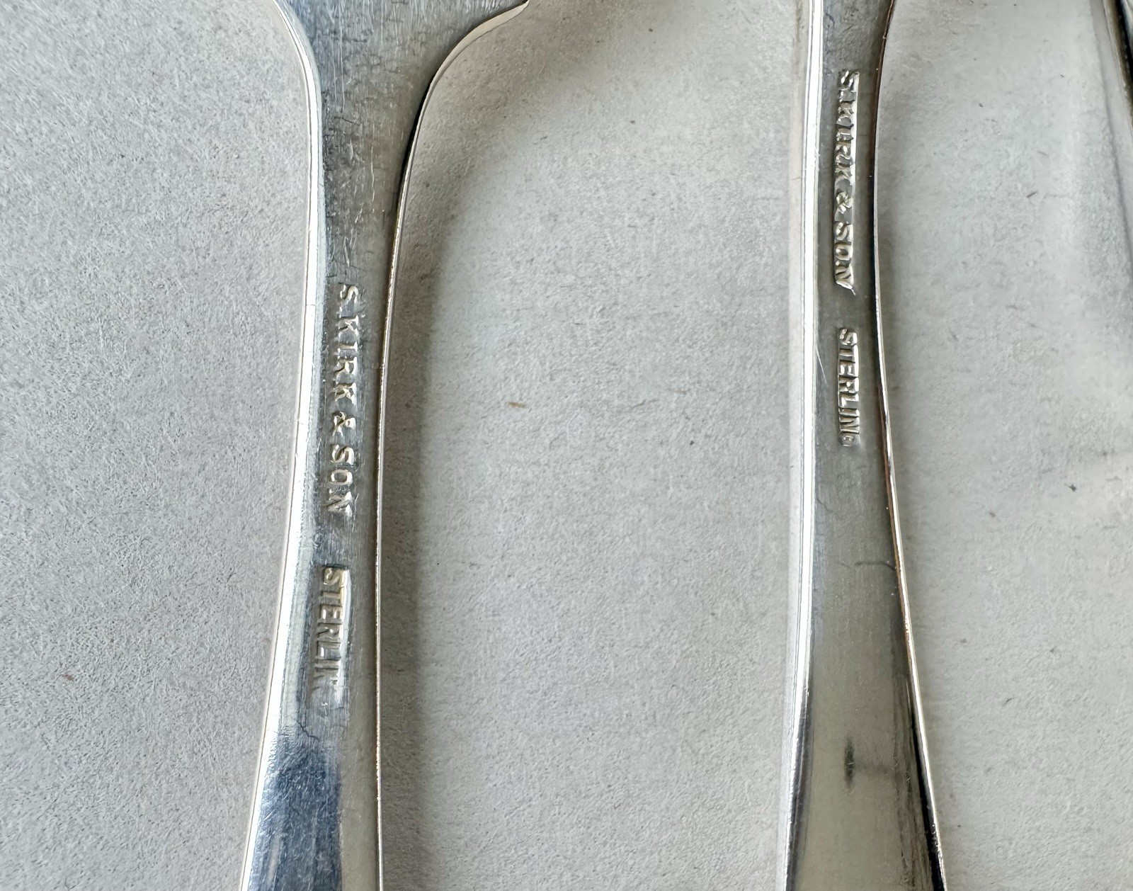 Vintage Kirk & Son Repoussé 4-Pc Place Setting Sterling Flatware Repousse