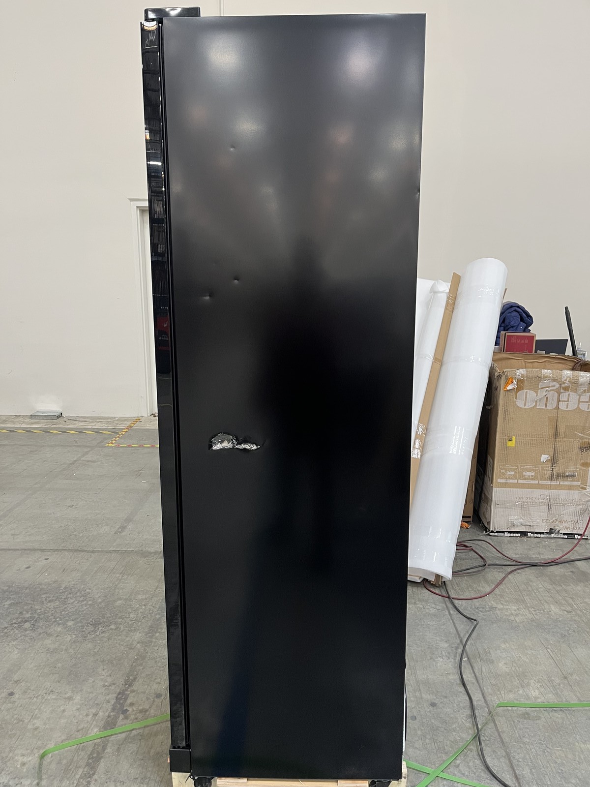 Yeego Commercial Display Beverage Refrigerator 12.36 Cu.ft LED Light For Stores