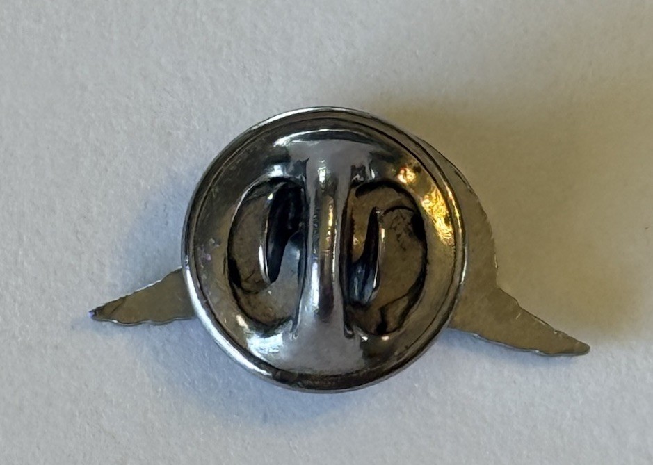 Lot of 4 Vintage AOPA Aviation Lapel Pins Wings Member Staff Pilot Badges