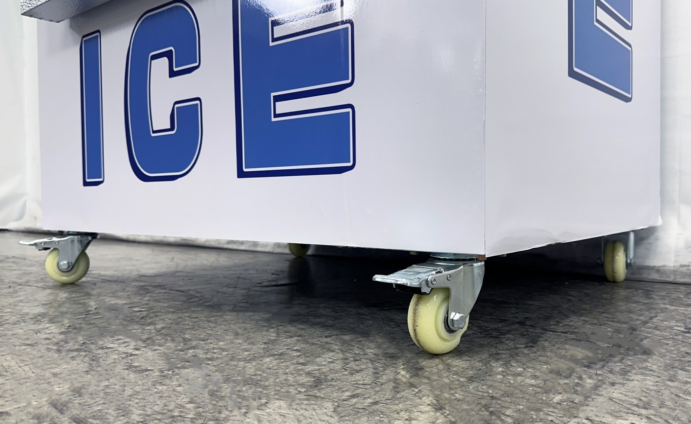 NEW 36" Ice Merchandiser Freezer Insulated 650L 100 Bags Capacity 115V