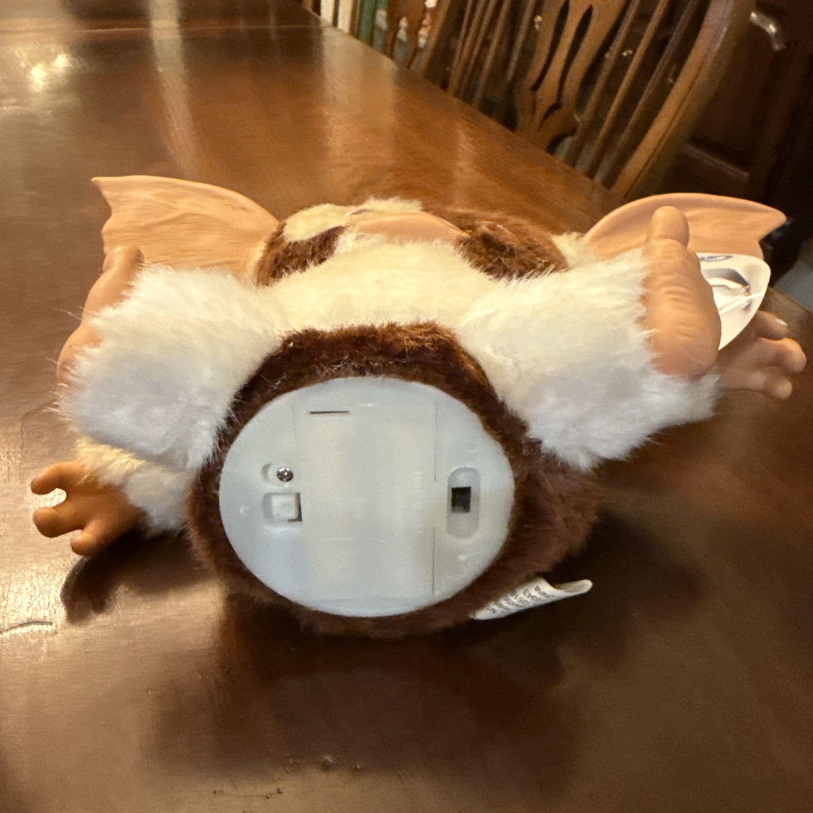 NECA Gremlins Dancing Gizmo Plush Doll With Sound 6"