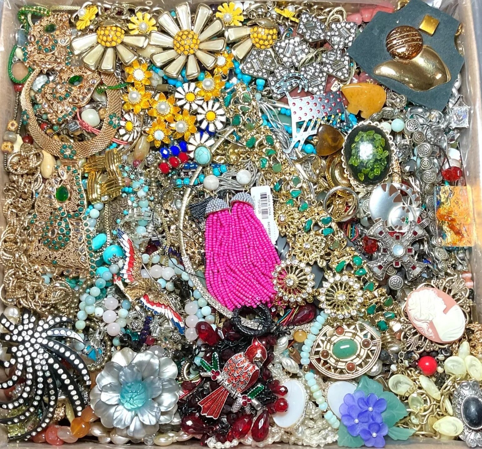 Over 3 Pounds Unsearched Lot Jewelry Old Vintage & Modern Wear & Junk Mixed In