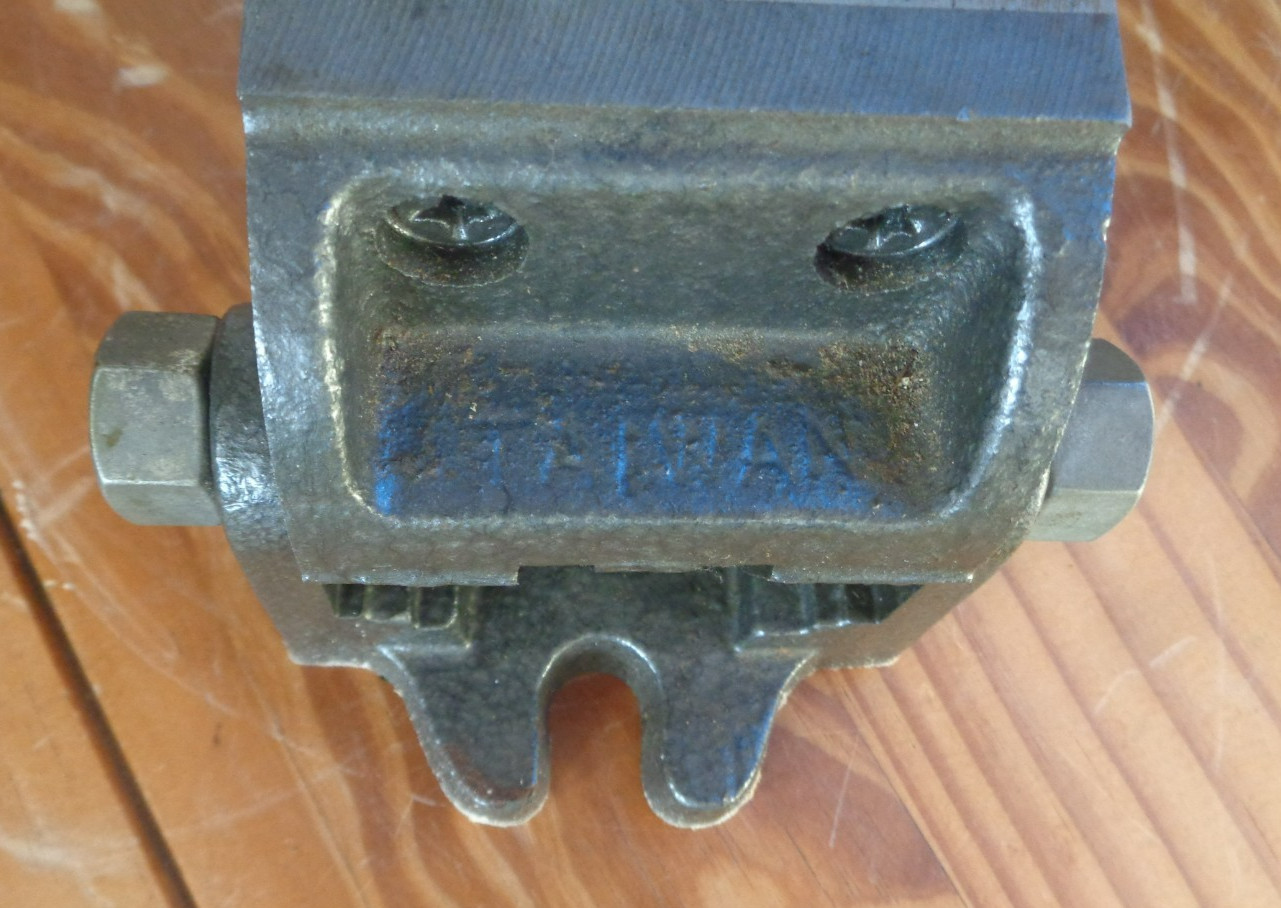 Tilting Drill Press Machinist Vise 2.5” Jaws