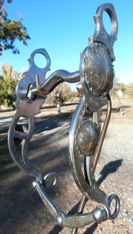 Vintage Silver Concho Low Port Heavy Weight Horse Show Curb Bit 2 in. Conchos