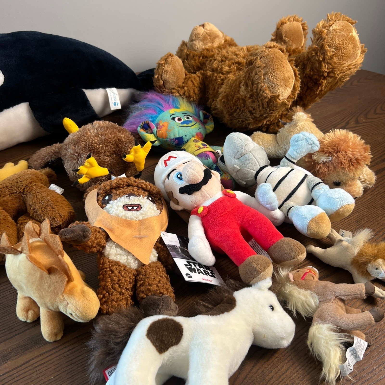 Plush Toys Collection Star Wars Mario Dry Bones Lion Troll Shamu Lot of 13