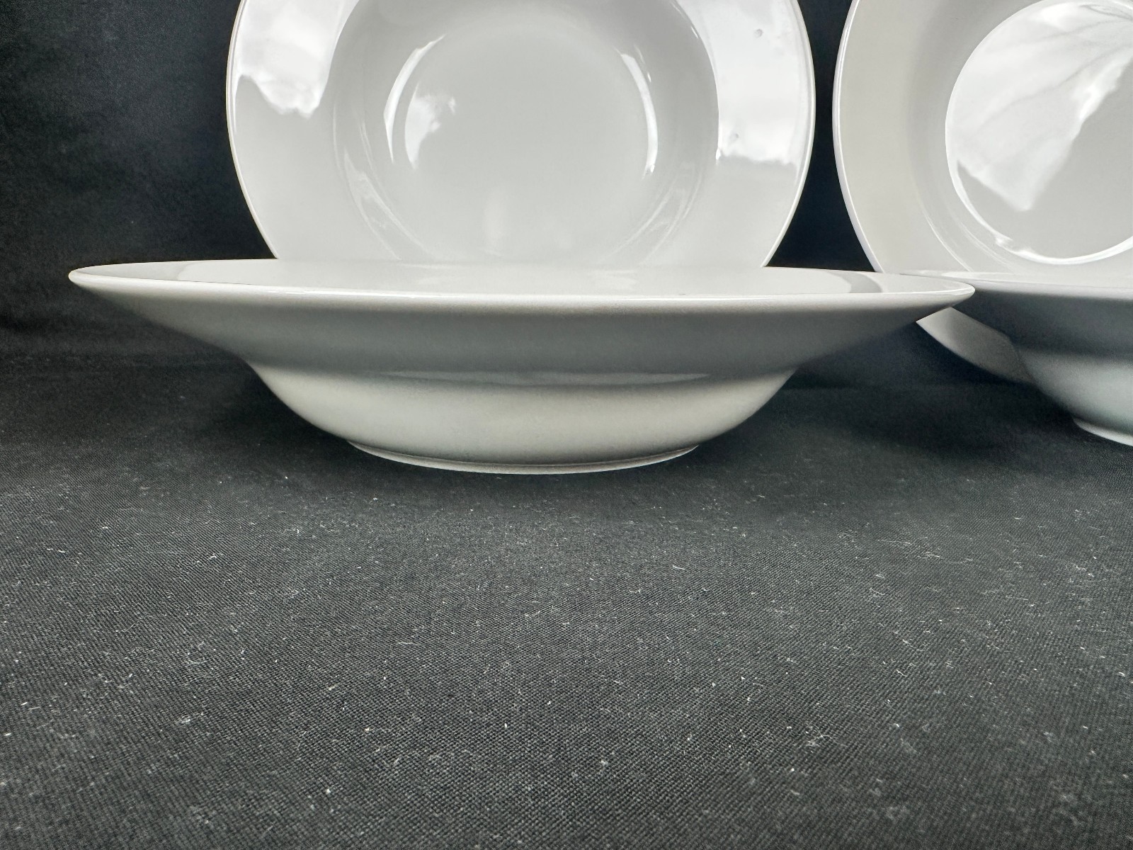 FOUR Large Rim Soup Pasta Bowls Wedgwood Emeril SUPER WHITE Micaceous 10 1/4"