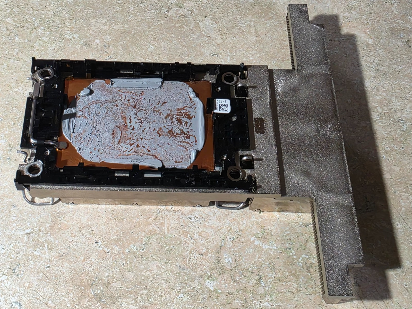 OEM DELL POWEREDGE R650 R750 HIGH PERFORMANCE HEATSINK YR04D READ READ