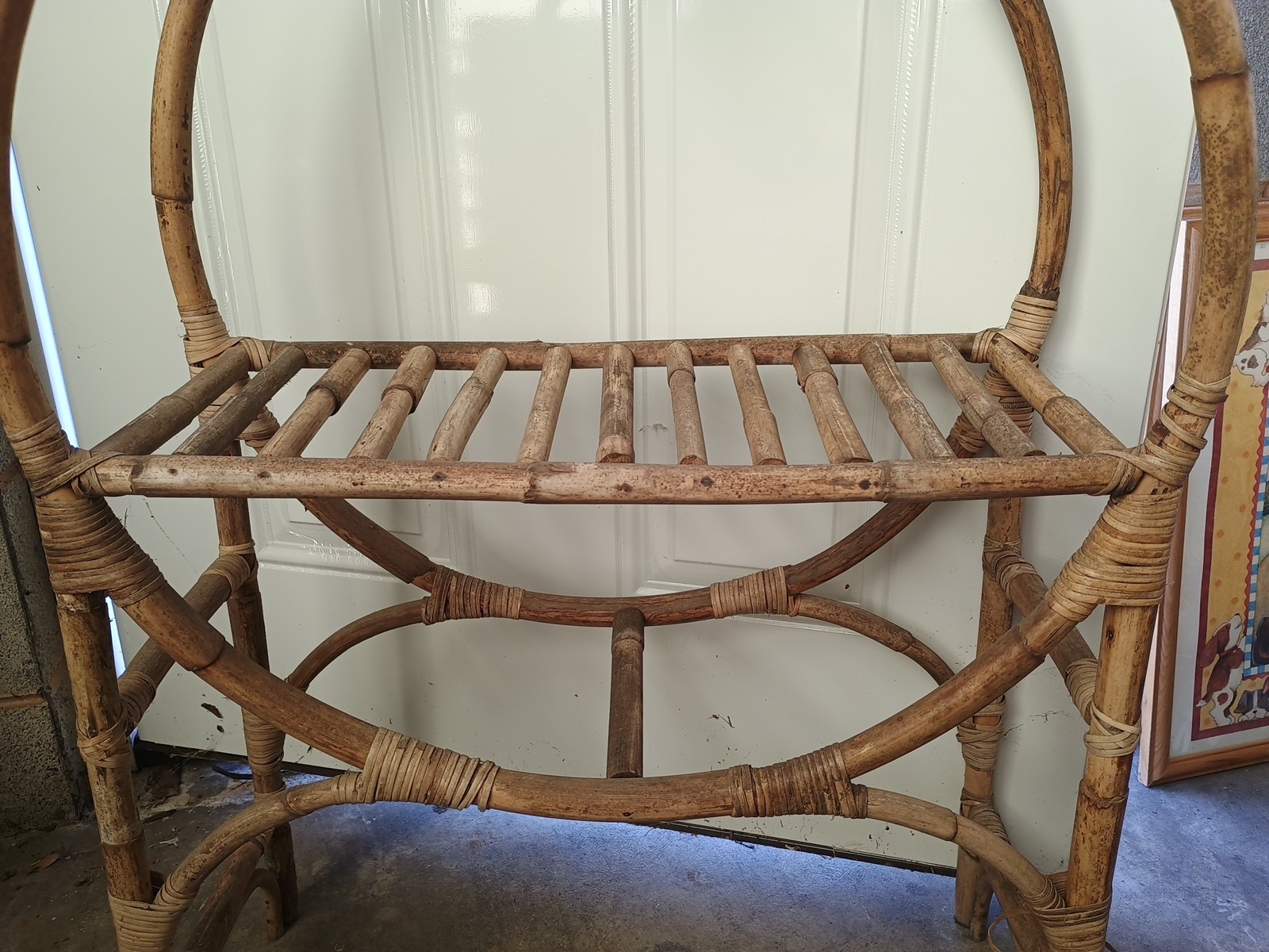 Vtg Mid Century Bamboo Shelf Unit Freestanding Circular Bookcase Etagere 35"x23"