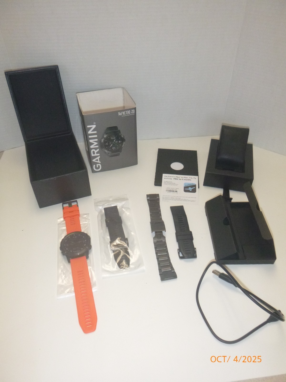 Garmin D2 Delta PX Aviator Titanium Band Watch - 51 mm Format - (4) Watch Bands