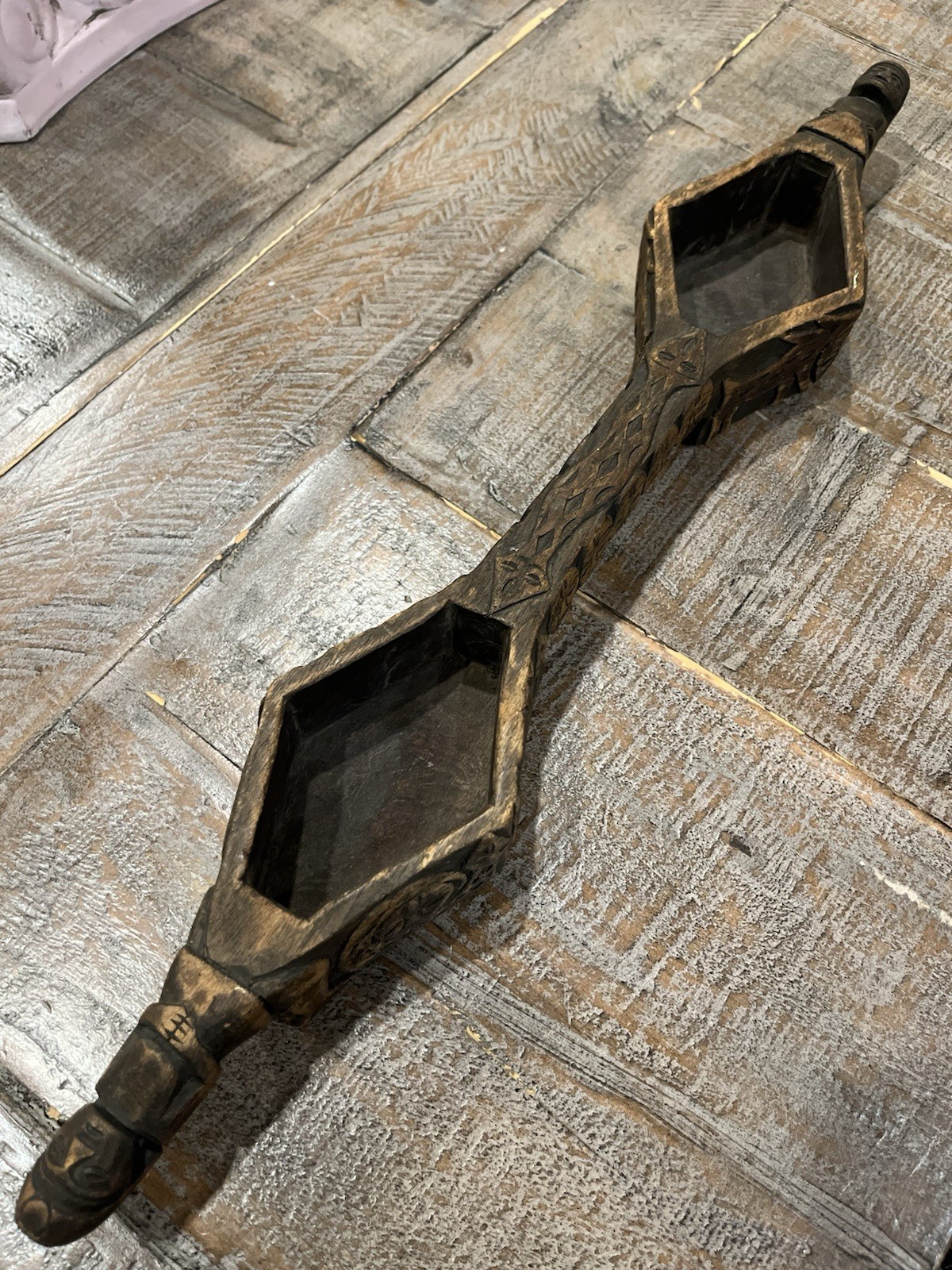 Antique Paiwan Noble Ceremonial Twin cup Linnak Hand Carve Taiwan Aboriginal 20”